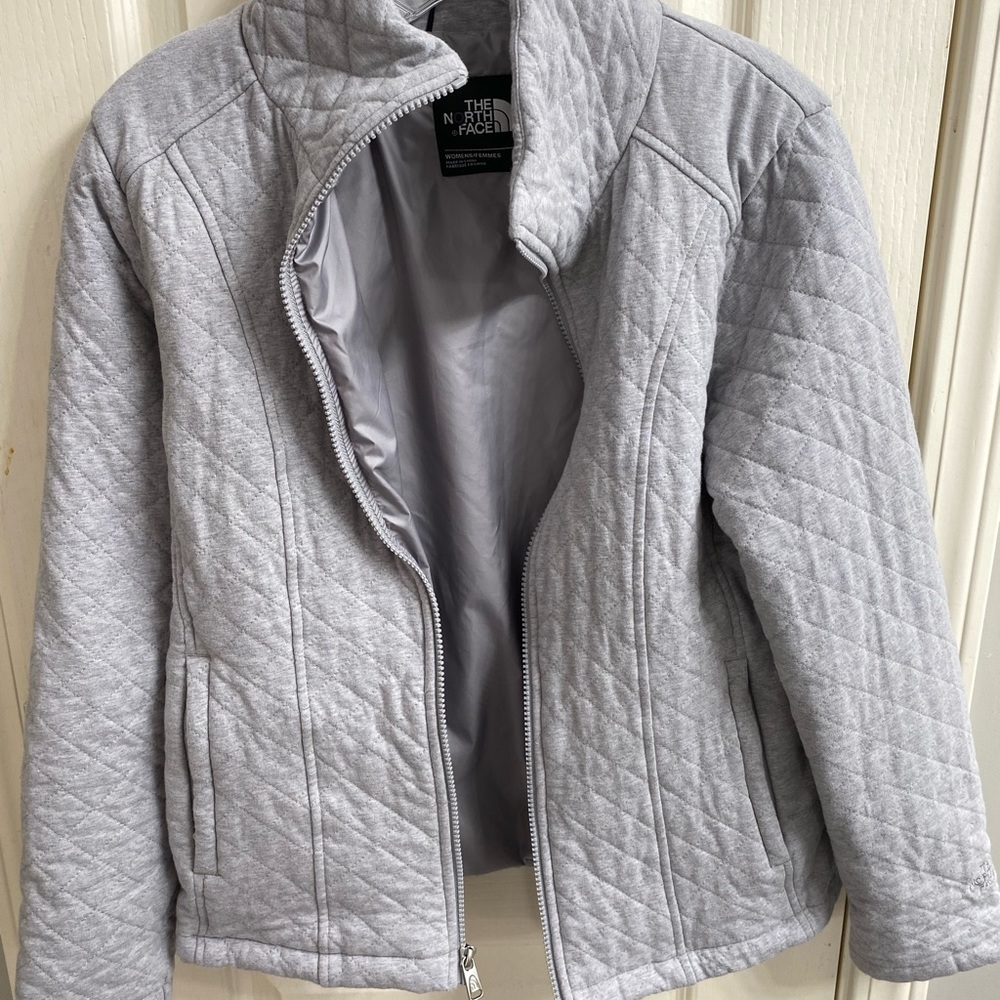 Women’s North Face Zippered Quilted Jacket Medium Gray